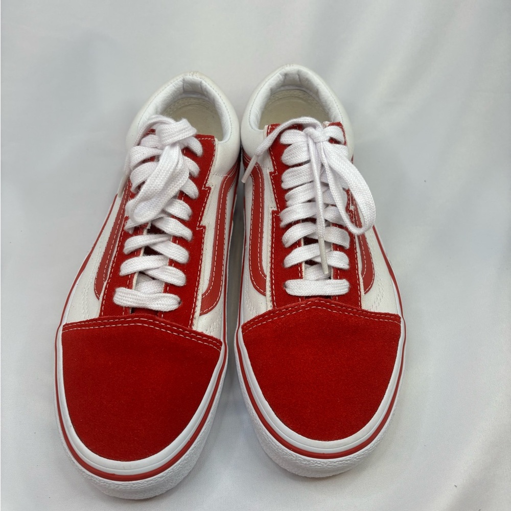 Vans Men's Red and White Classic Sneakers